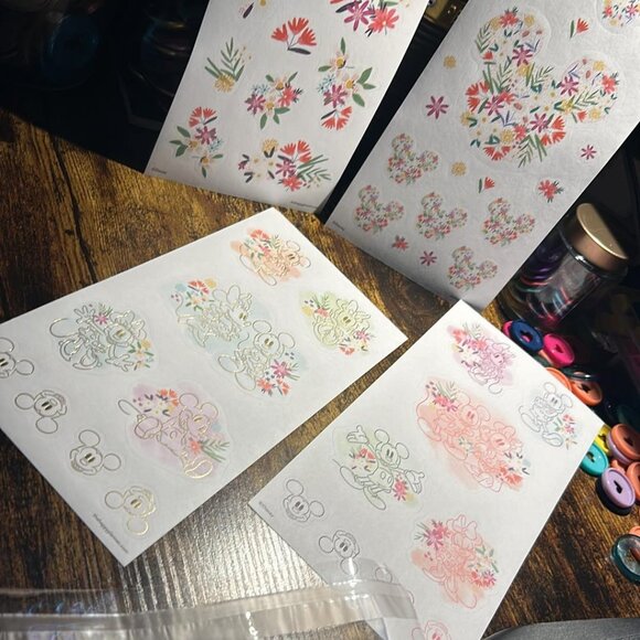 Happy Planner - Disney Mickey, Minnie Bundle - Items are NEW - Picture 9 of 10